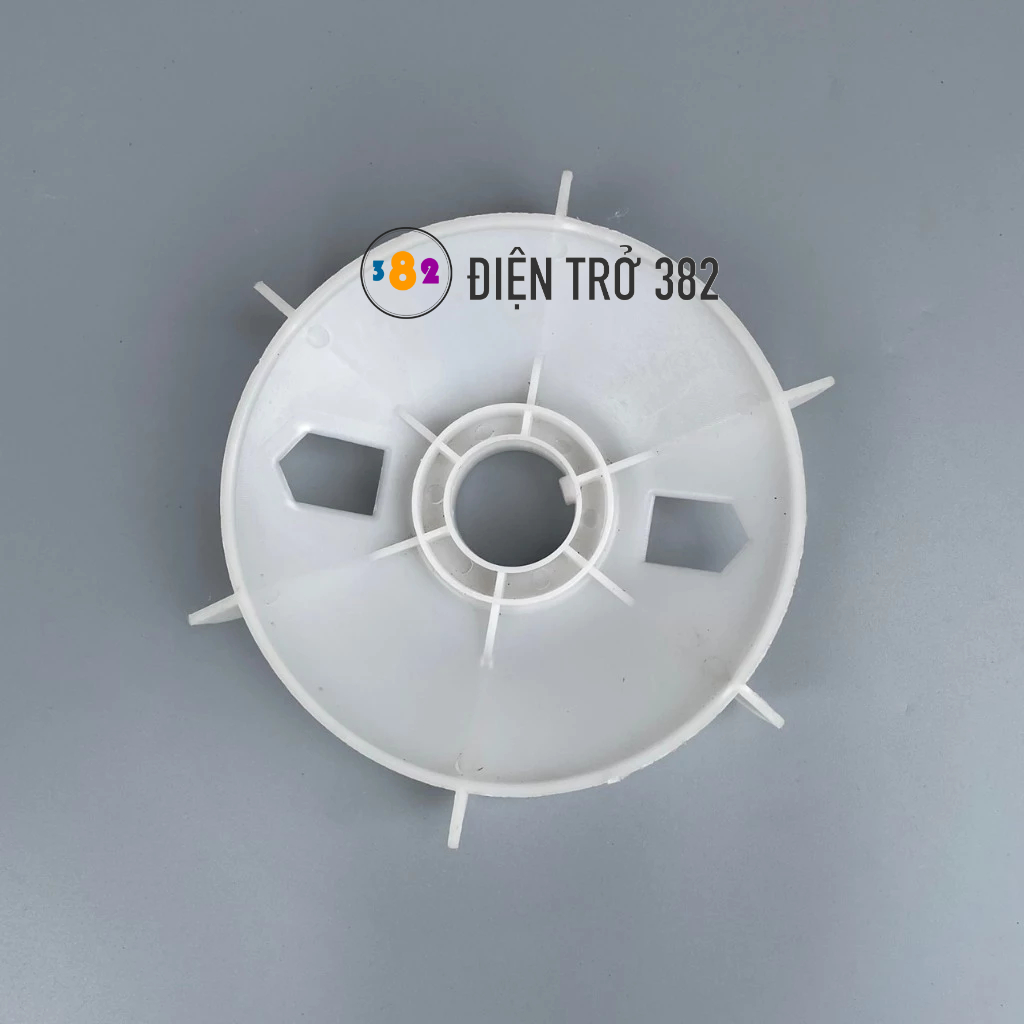 ใบพัดรูเพลา 38 รหัสใบพัด Y132-2P, Y132-4.6.8P