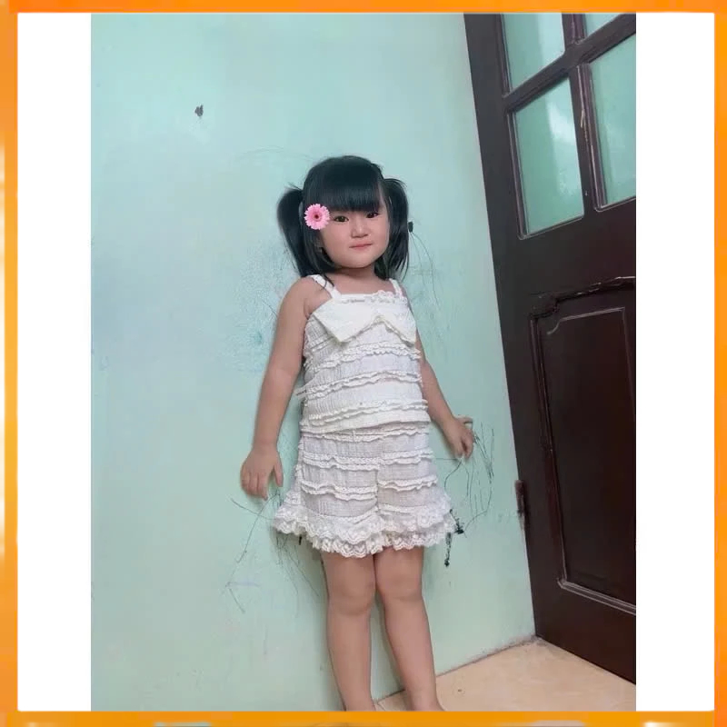 ชุดเด็กหญิงลูกไม้สีขาวคุณภาพ ขนาด6-18กิโลกรัม รหัส ข0056