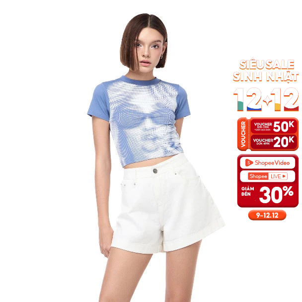 เสื้อครอปแขนสั้นผู้หญิง Cara Maze พิมพ์ลายบุคลิกภาพ