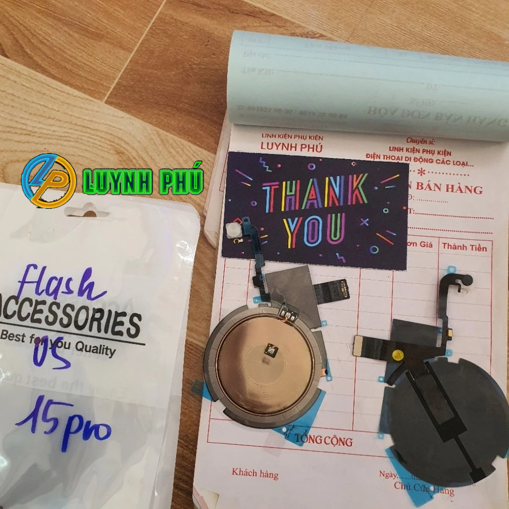 สายแฟลช 15/15pr0/15pr0max ภาพถ่ายจริง