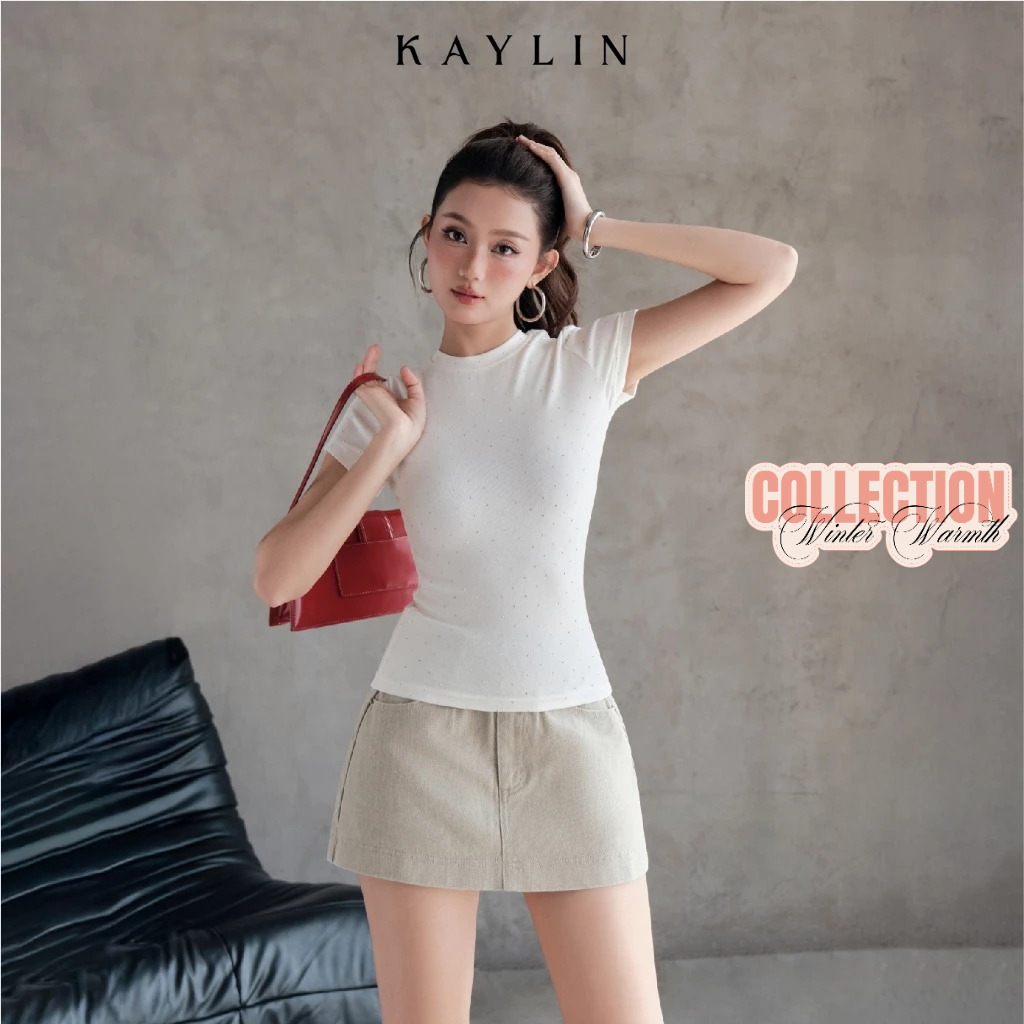 KAYLIN เสื้อยืดแต่งทรงพลอยเทียม ผ้าคอตตอนยืด ทรง Basic Collection พฤศจิกายน 2025 - A82T11