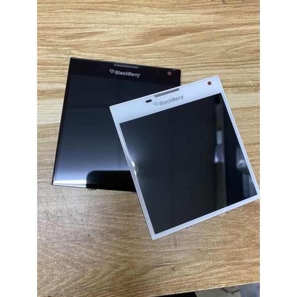 หน้าจอ Blackberry Passport ปกติ/ PP1 ดั้งเดิม