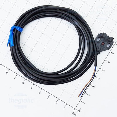 EE-SX771 ระยะโพรบเซ็นเซอร์ออปติคอลรูปตัว U 5 มม. NPN 5~24VDC