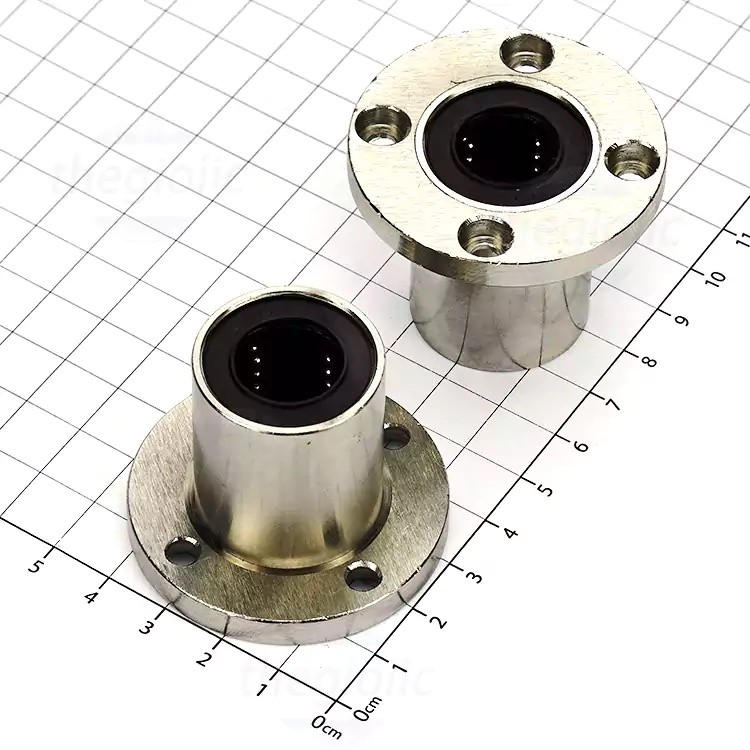 LMF16UU Linear Bearing Shaft Hole 16mm, เส้นผ่านศูนย์กลางภายนอก 28mm, ยาว 37mm